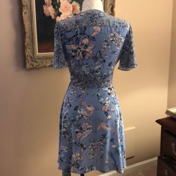 BCBG wrap dress - Picture 3 of 4